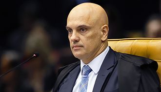Alexandre de Moraes diz que ‘provas indicam’ a existência de uma ‘organização criminosa infiltrada na Abin’